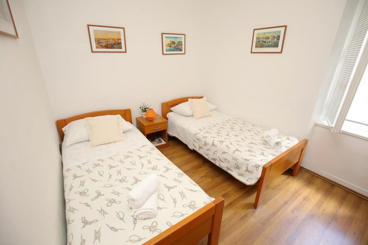 Victoria Apartments - Zadar Centre Екстериор снимка